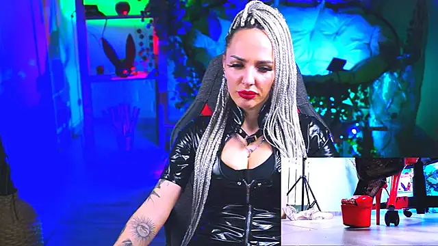 MonicaMaxwel online show from March 2025 02:59:01 PM