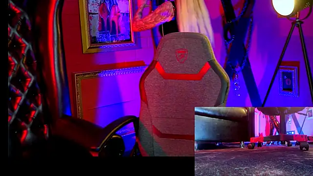 MonicaMaxwel online show from March 2026 10:21:01 AM