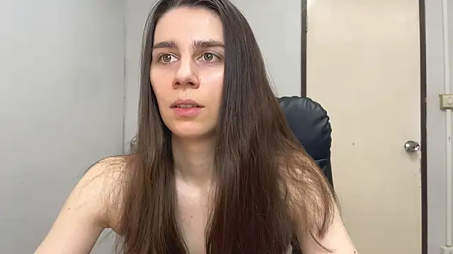 Snapshot of SassyJessi chatting on February 2025 04:07:01 AM SassyJessi online show from February 2025 04:07:01 AM