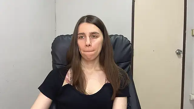 Snapshot of SassyJessi chatting on March 2025 10:15:02 AM SassyJessi online show from March 2025 10:15:02 AM