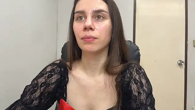 Snapshot of SassyJessi chatting on March 2025 06:42:02 AM SassyJessi online show from March 2025 06:42:02 AM