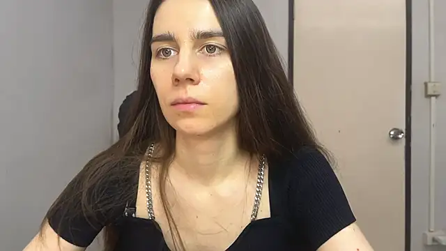 Snapshot of SassyJessi chatting on November 2025 04:11:01 AM SassyJessi online show from November 2025 04:11:01 AM