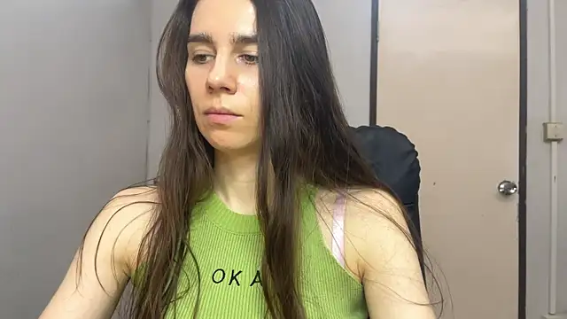 Snapshot of SassyJessi chatting on November 2025 04:13:02 AM SassyJessi online show from November 2025 04:13:02 AM