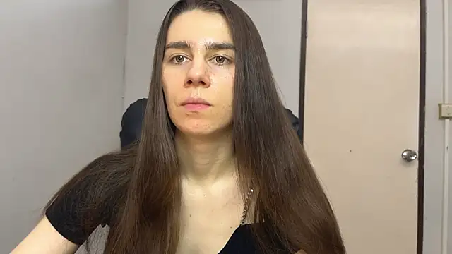 Snapshot of SassyJessi chatting on December 2025 04:11:02 AM SassyJessi online show from December 2025 04:11:02 AM