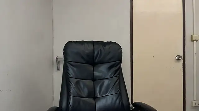 SassyJessi online show from February 2026 04:07:01 AM