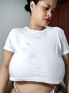 Snapshot of sweetpe chatting on January 2025 07:55:02 AM sweetpe online show from January 2025 07:55:02 AM