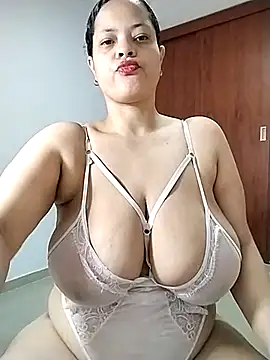 Snapshot of sweetpe chatting on February 2025 08:45:02 PM sweetpe online show from February 2025 08:45:02 PM