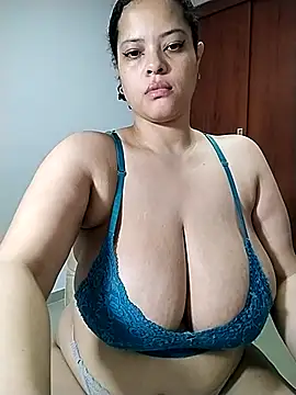 Snapshot of sweetpe chatting on March 2025 09:24:02 AM sweetpe online show from March 2025 09:24:02 AM