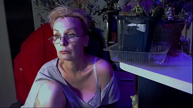 HelgaHimmell online show from July 2026 07:35:02 PM