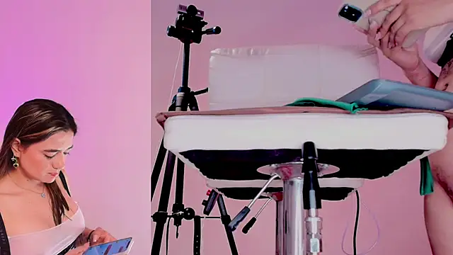 Angelst   online show from February 2026 07:15:01 AM