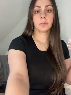 Loella-Rose online show from April 2026 10:58:01 AM