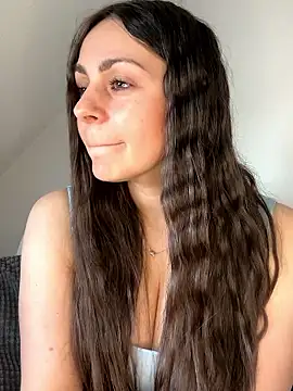 Loella-Rose online show from April 2026 07:02:02 AM