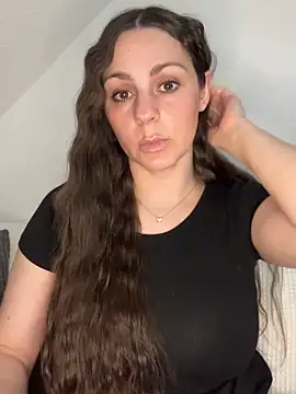 Loella-Rose online show from April 2026 08:25:02 PM