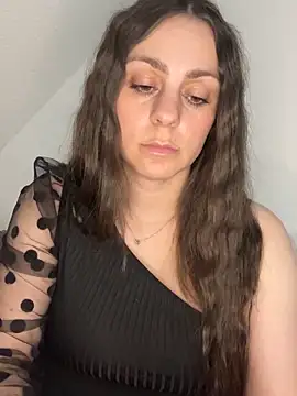 Loella-Rose online show from April 2026 08:04:02 PM