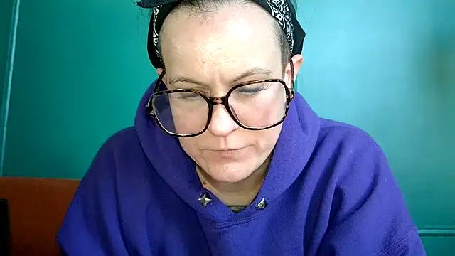 quinnmariexo online show from October 2025 08:20:01 PM