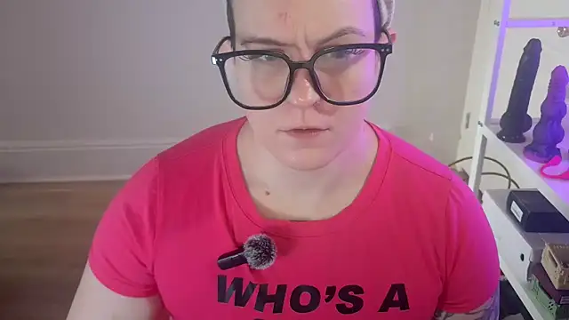 quinnmariexo online show from February 2026 05:20:01 PM