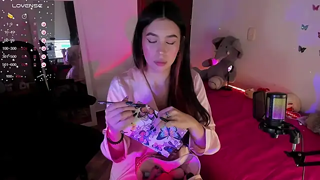 Snapshot of youpinkgirl_ chatting on December 2024 01:57:02 AM youpinkgirl  online show from December 2024 01:57:02 AM