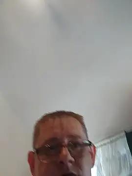 lukasl729 online show from July 2026 09:48:01 AM