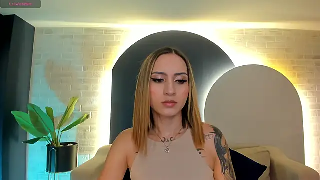 MollySundersX online show from September 2025 08:47:02 PM