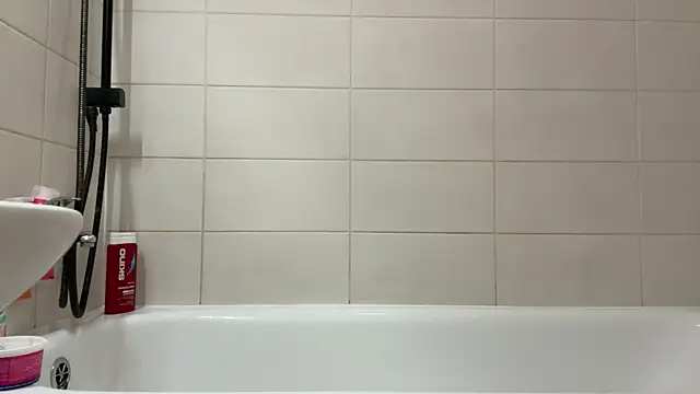 czruz online show from October 2025 09:22:01 AM