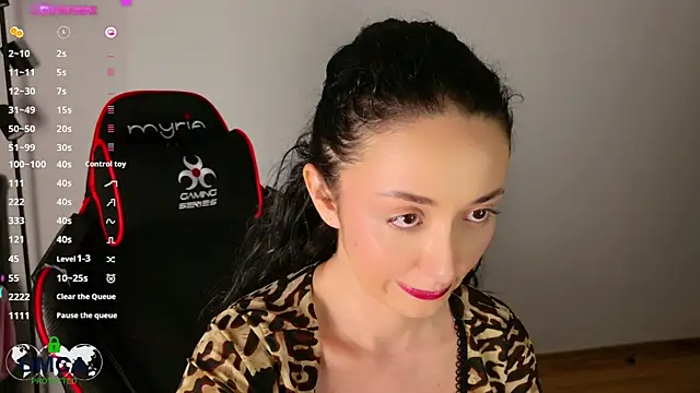 Snapshot of KatherineRyder chatting on January 2025 04:22:02 PM KatherineRyder online show from January 2025 04:22:02 PM