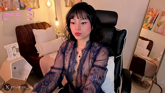 emilyruiz1 online show from April 2026 03:01:01 PM