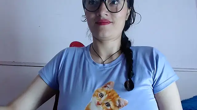 Snapshot of lunazulsj chatting on March 2025 12:29:01 PM lunazulsj online show from March 2025 12:29:01 PM