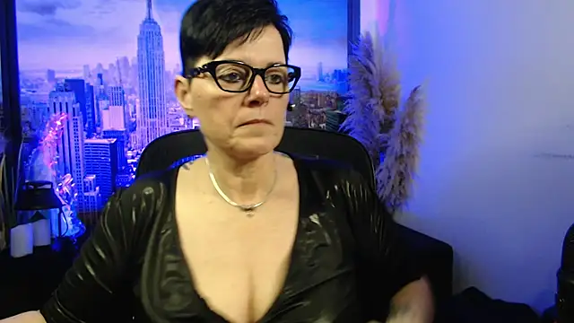 ninarandmann online show from January 2026 05:29:02 PM