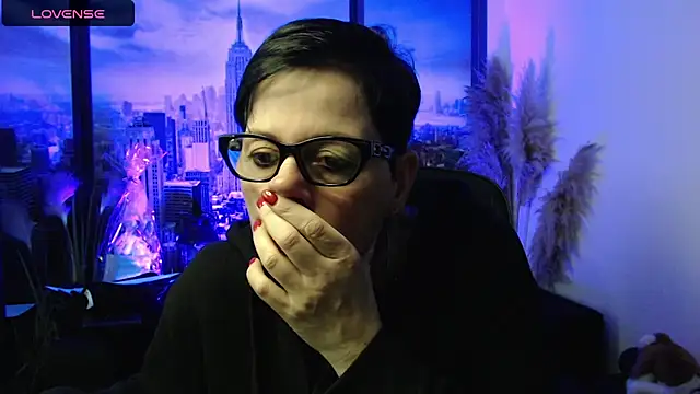 Snapshot of ninarandmann chatting on April 2026 02:44:01 PM ninarandmann online show from April 2026 02:44:01 PM