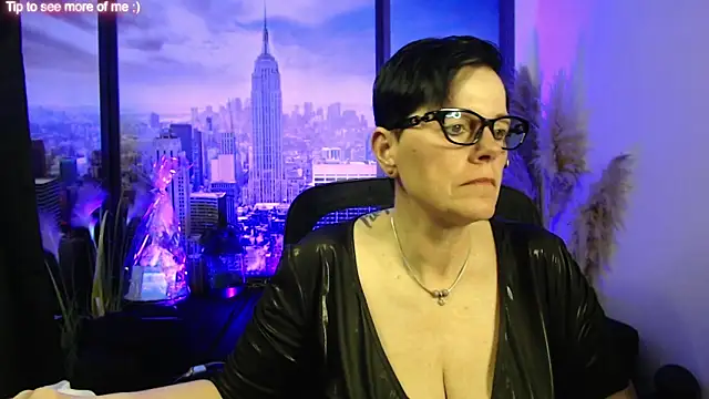 Snapshot of ninarandmann chatting on April 2026 03:39:01 PM ninarandmann online show from April 2026 03:39:01 PM