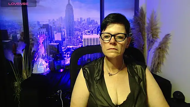Snapshot of ninarandmann chatting on July 2026 03:26:02 PM ninarandmann online show from July 2026 03:26:02 PM