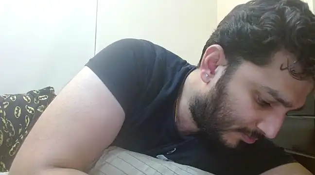 robintoit online show from December 2024 05:04:01 PM