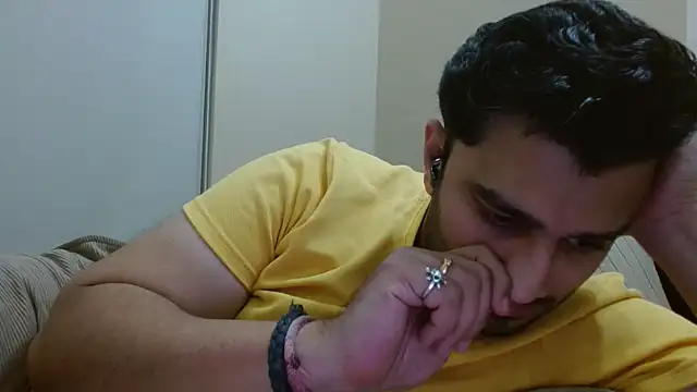 robintoit online show from November 2025 05:01:01 PM