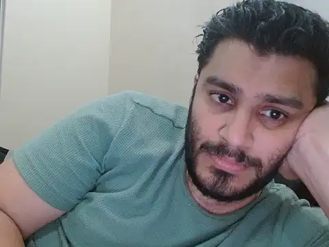Snapshot of robintoit chatting on July 2026 06:04:01 PM robintoit online show from July 2026 06:04:01 PM