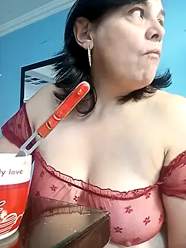 Snapshot of Natasha_milf__ chatting on February 2025 01:58:01 PM Natasha milf online show from February 2025 01:58:01 PM