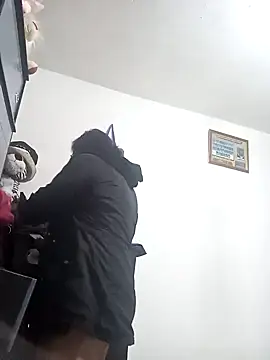 Snapshot of Natasha_milf__ chatting on March 2025 03:21:02 AM Natasha milf online show from March 2025 03:21:02 AM