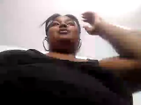 lorenxtaylor online show from December 2024 04:59:01 AM