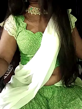 Idhika Paul online show from October 2025 08:34:02 AM