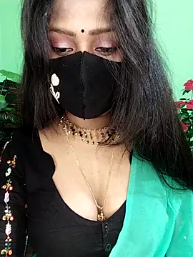 Idhika Paul online show from January 2026 05:45:01 AM