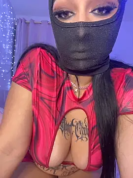 kamila french online show from November 2025 10:08:02 PM