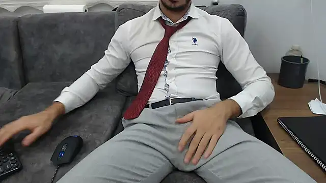 Naughtb0y online show from December 2024 03:22:02 PM