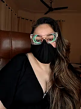 Snapshot of SEXY-Sardarni chatting on December 2024 03:31:02 PM SEXY-Sardarni online show from December 2024 03:31:02 PM