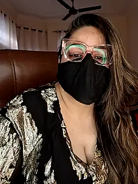 Snapshot of SEXY-Sardarni chatting on January 2025 09:00:02 AM SEXY-Sardarni online show from January 2025 09:00:02 AM