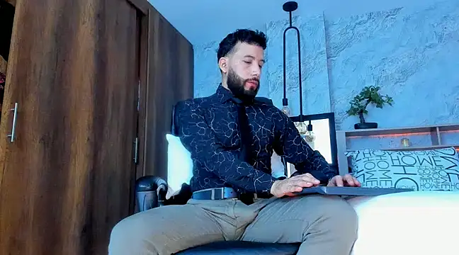 bruno woods online show from February 2025 04:30:02 PM