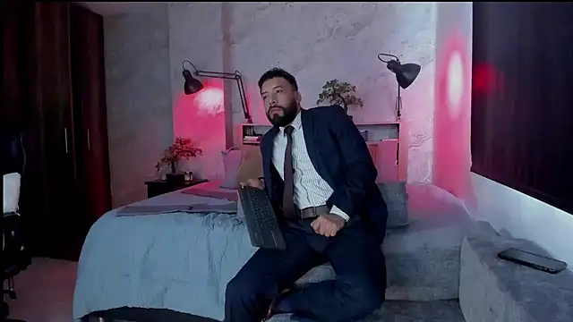 bruno woods online show from November 2025 01:55:01 PM