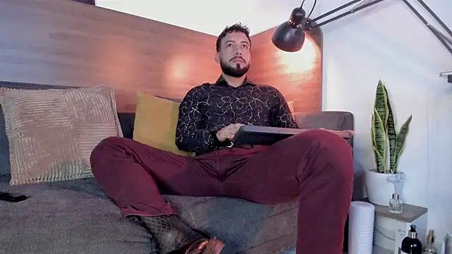 bruno woods online show from April 2026 04:38:02 PM