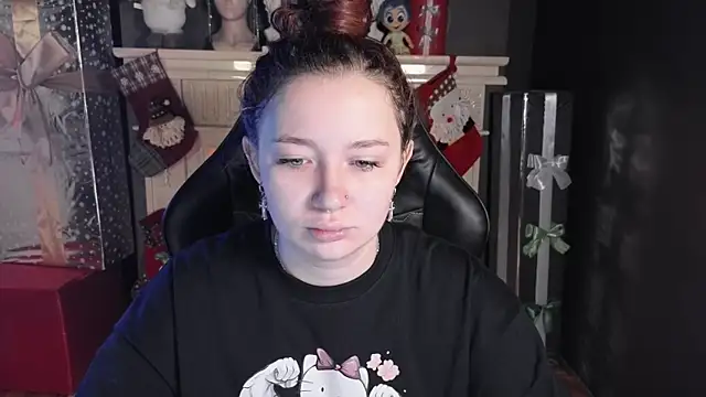 carolina elf online show from December 2024 05:37:02 AM