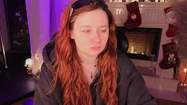 Snapshot of carolina_elf chatting on December 2025 02:36:02 PM carolina elf online show from December 2025 02:36:02 PM