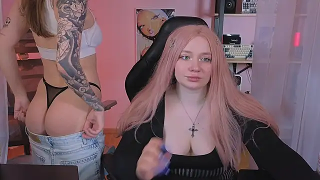 carolina elf online show from April 2026 06:21:01 AM