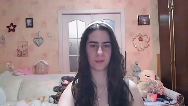 INELIKA online show from November 2025 10:07:02 PM